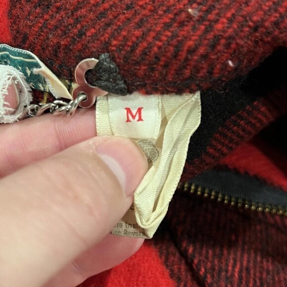 VINTAGE L.L BEAN PLAID RED FIELD JACKET - Picture 13 of 14